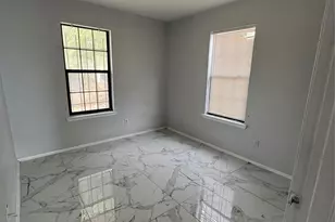 415 E 20th St, Waco, TX 76705 - Photo 13