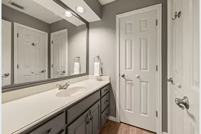 2736 Woodbridge Drive, Hurst, TX 76054 - Photo 21