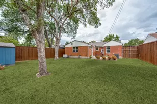 1718 Pat Dr, Dallas, TX 75228 - Photo 25