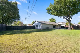 7025 Lincolnshire Ln, North Richland Hills, TX 76182 - Photo 25