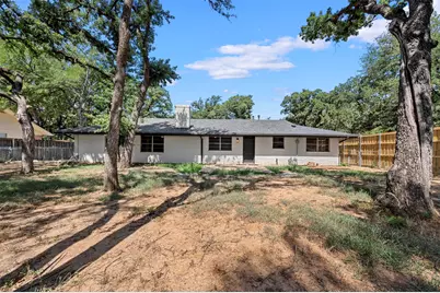 1444 Cimarron Trail, Hurst, TX 76053 - Photo 15