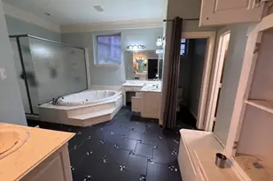 2717 Laurel Valley Ln, Arlington, TX 76006 - Photo 21