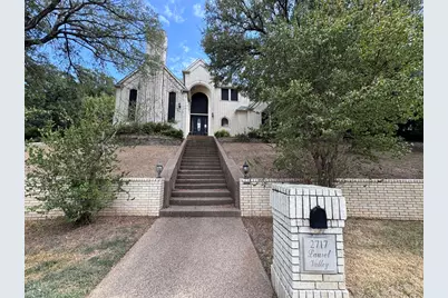 2717 Laurel Valley Lane, Arlington, TX 76006 - Photo 1
