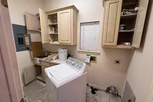 2717 Laurel Valley Ln, Arlington, TX 76006 - Photo 13