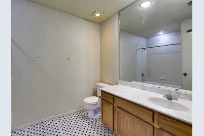 2209 Prairie Creek Trail, Garland, TX 75040 - Photo 15