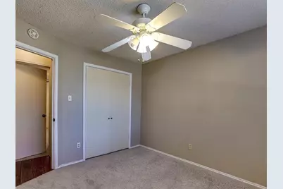2209 Prairie Creek Trail, Garland, TX 75040 - Photo 17