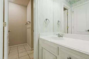13825 E Riviera Dr, Fort Worth, TX 76028 - Photo 27