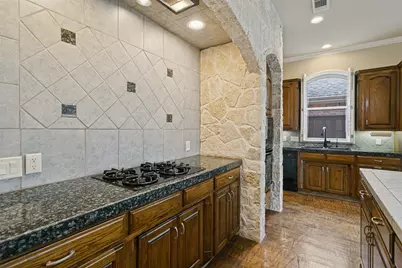 13825 E Riviera Drive, Fort Worth, TX 76028 - Photo 11