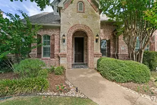 13825 E Riviera Dr, Fort Worth, TX 76028 - Photo 3