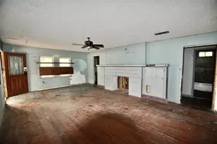 4324 S Cedar Cir Dr, Dallas, TX 75237 - Photo 7