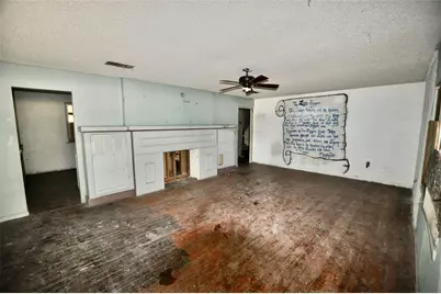4324 S Cedar Circle Drive, Dallas, TX 75237 - Photo 5