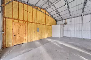 2421 N County Road 810, Alvarado, TX 76009 - Photo 35