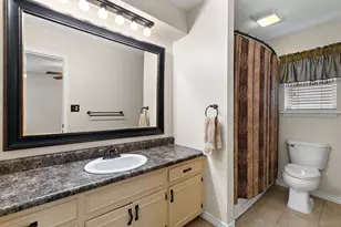 1725 Meadowcliff Dr, Wichita Falls, TX 76302 - Photo 19