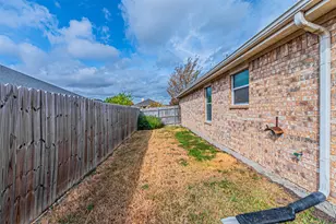 1214 Embercrest Dr, Midlothian, TX 76065 - Photo 33