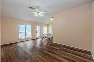 1214 Embercrest Dr, Midlothian, TX 76065 - Photo 7
