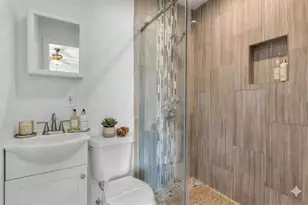 [Address not provided], Dallas, TX 75214 - Photo 9