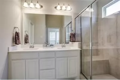 712 Wiltshire Boulevard, Lewisville, TX 75056 - Photo 7