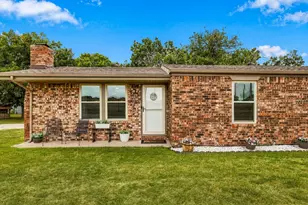 1512 Cobb St, Bridgeport, TX 76426 - Photo 1
