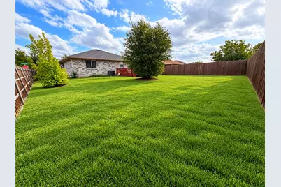 1605 Canary Island Court, Dallas, TX 75217 - Photo 25