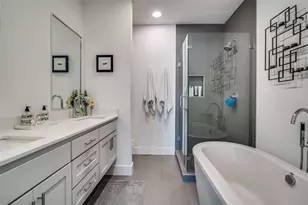 5602 Lindell Ave, Dallas, TX 75206 - Photo 3