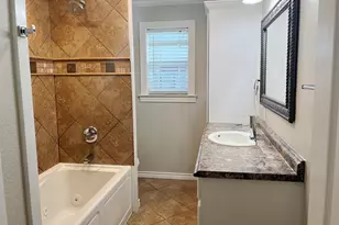 615 E Fairview St, Blossom, TX 75416 - Photo 15