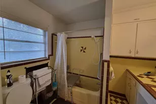 4221 Woodlake Dr, Lake Worth, TX 76135 - Photo 13