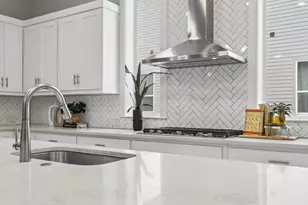 4728 Asher Pl, Dallas, TX 75204 - Photo 9