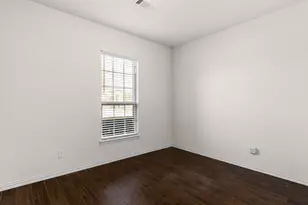 209 Emerald Creek Dr, Fort Worth, TX 76131 - Photo 15