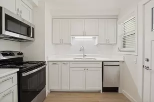 311 N Montreal Ave, Dallas, TX 75208 - Photo 5