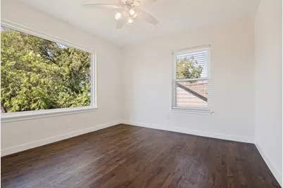 311 N Montreal Avenue, Dallas, TX 75208 - Photo 9