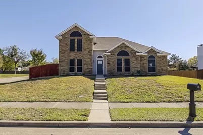 5914 Beacon Drive, Rowlett, TX 75089 - Photo 1
