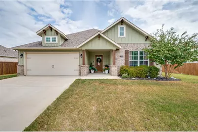 112 Kens Court, Pilot Point, TX 76258 - Photo 1