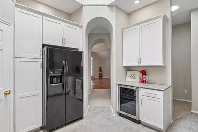 3901 Rolling Hills Drive, Plano, TX 75025 - Photo 11