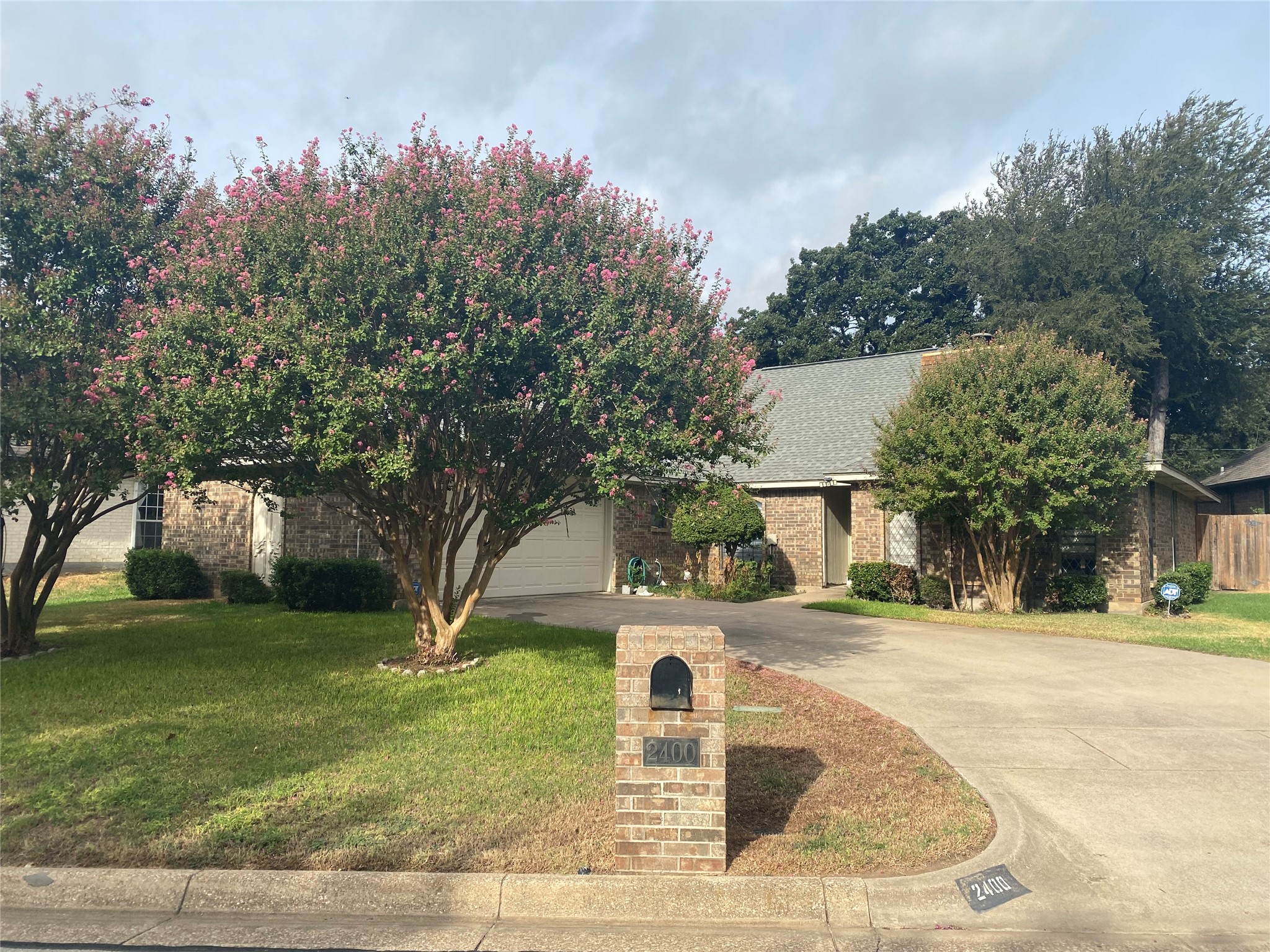 2400 Cross Timbers Trail, Arlington, TX 76006 - MLS 21401286 - Coldwell ...