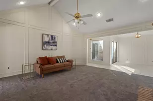 2108 Woodway Dr, Arlington, TX 76017 - Photo 9