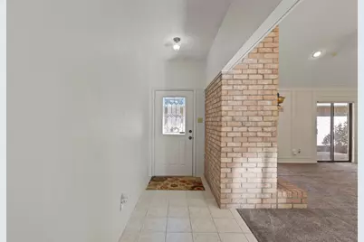 2108 Woodway Drive, Arlington, TX 76017 - Photo 5