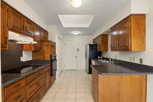 2108 Woodway Dr, Arlington, TX 76017 - Photo 11