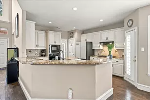 9205 Cedardale Dr, Plano, TX 75025 - Photo 13