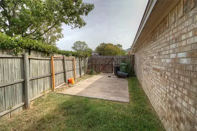 7655 Cypress Court, North Richland Hills, TX 76182 - Photo 19