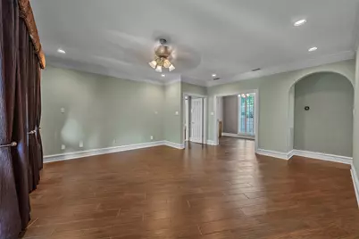 401 Canyon Creek Trail, Fort Worth, TX 76112 - Photo 13