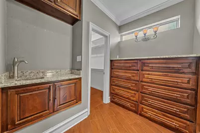 401 Canyon Creek Trail, Fort Worth, TX 76112 - Photo 17