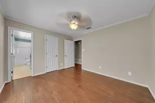 401 Canyon Creek Trail, Fort Worth, TX 76112 - Photo 27