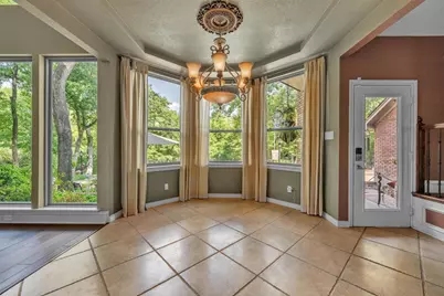 401 Canyon Creek Trail, Fort Worth, TX 76112 - Photo 11