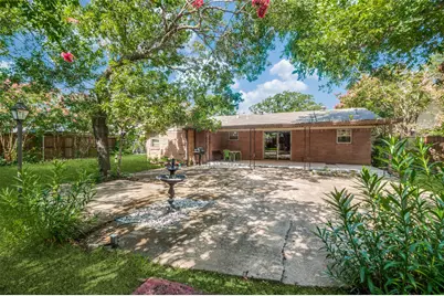 10722 Lathrop Drive, Dallas, TX 75229 - Photo 13