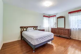 10722 Lathrop Dr, Dallas, TX 75229 - Photo 9