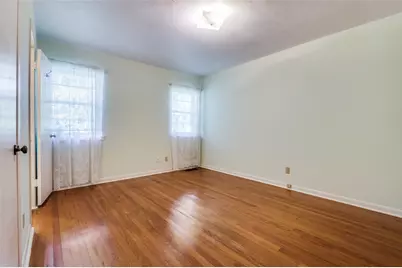 10722 Lathrop Drive, Dallas, TX 75229 - Photo 7