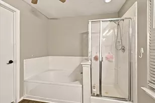 1424 Autumncrest Dr, Arlington, TX 76002 - Photo 25