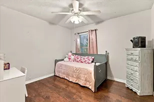 1424 Autumncrest Dr, Arlington, TX 76002 - Photo 31