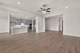 3292 Pier Vw St, Grand Prairie, TX 76065 - Photo 5