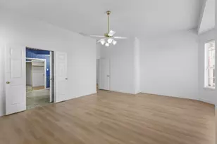 4227 Adam Dr, Grand Prairie, TX 75052 - Photo 31